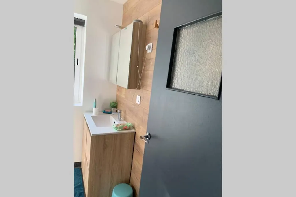 Holiday home Maison Toute Equipee 3 Chambres Avec Jardin Calme Et Spa Saint-Malo